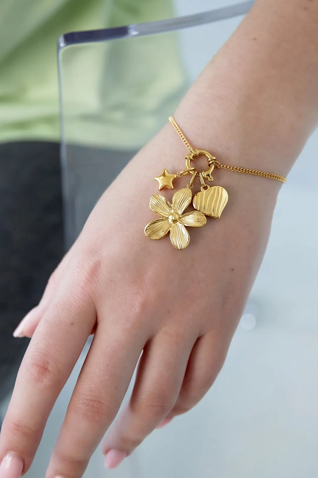 Charm-Armband „Golden Bloom“