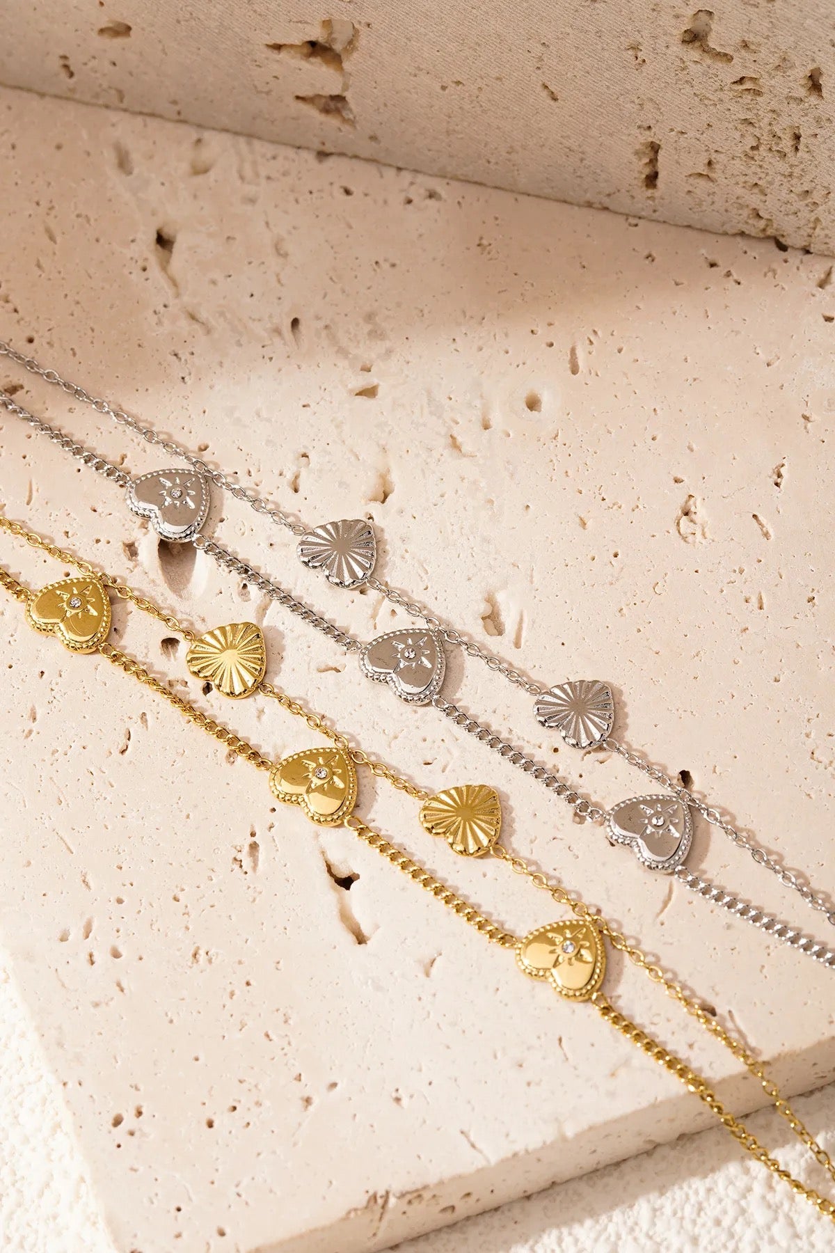 Armband „Sacred Hearts“